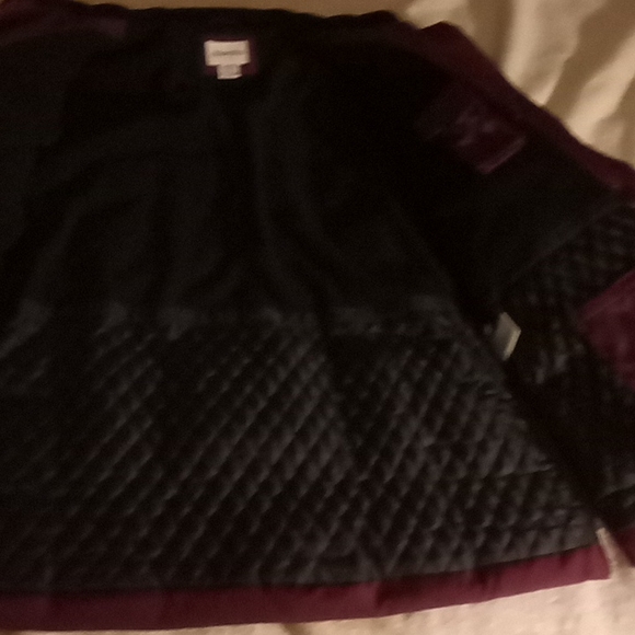 Winter Jacket ❄️ - Picture 5 of 7